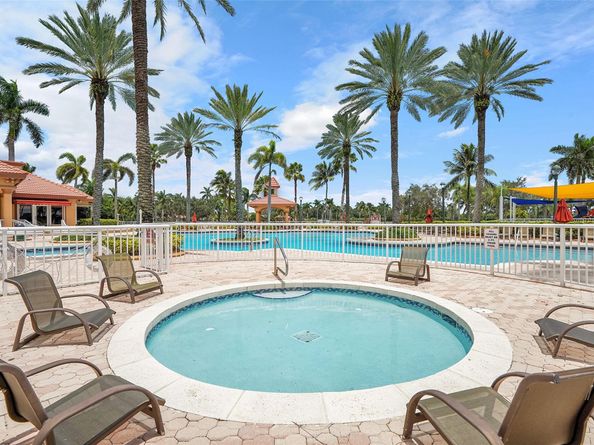 18640 SW 39th St, Miramar FL 33029
