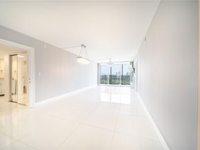 20379 W Country Club Dr 2234, Aventura FL 33180
