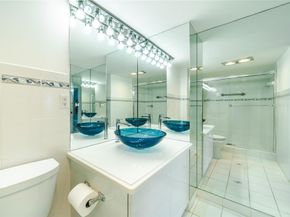 20379 W Country Club Dr 2234, Aventura FL 33180