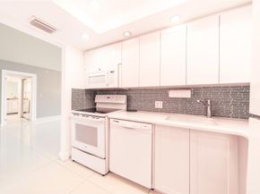 20379 W Country Club Dr 2234, Aventura FL 33180