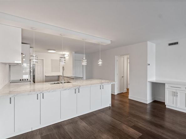 3121 NE 51st St 303E, Fort Lauderdale FL 33308