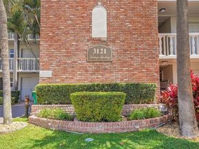 3121 NE 51st St 303E, Fort Lauderdale FL 33308
