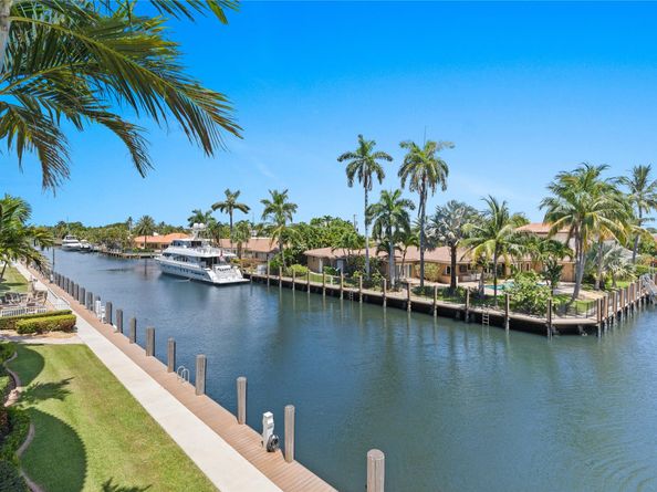 3121 NE 51st St 303E, Fort Lauderdale FL 33308