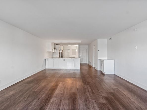 3121 NE 51st St 303E, Fort Lauderdale FL 33308