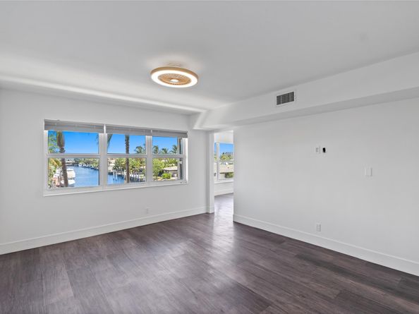 3121 NE 51st St 303E, Fort Lauderdale FL 33308
