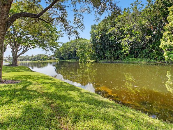 3702 Bridgewood Drive, Boca Raton FL 33434