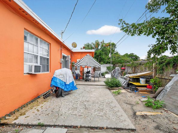 1007 Almeria Road, West Palm Beach FL 33405