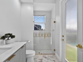 6778 Oakmont Way, West Palm Beach FL 33412