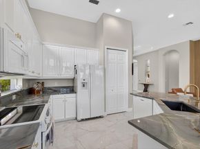 6778 Oakmont Way, West Palm Beach FL 33412