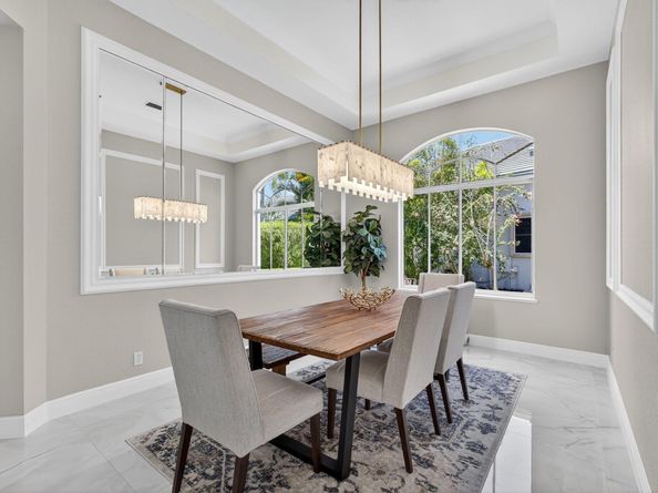 6778 Oakmont Way, West Palm Beach FL 33412