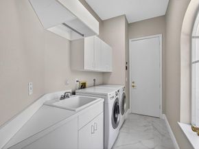 6778 Oakmont Way, West Palm Beach FL 33412