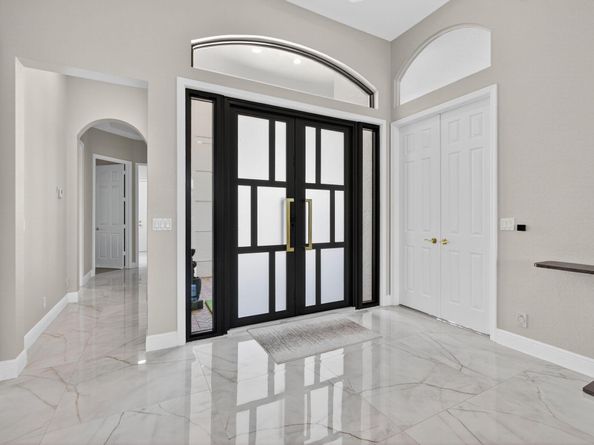 6778 Oakmont Way, West Palm Beach FL 33412