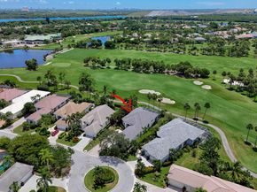 6778 Oakmont Way, West Palm Beach FL 33412