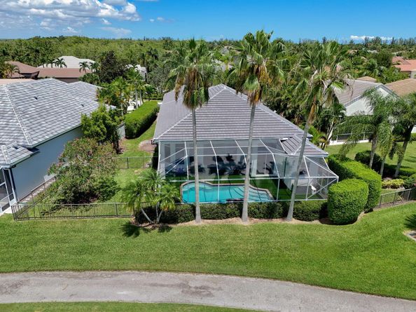6778 Oakmont Way, West Palm Beach FL 33412