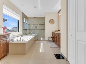11330 SW 12th St, Pembroke Pines FL 33025