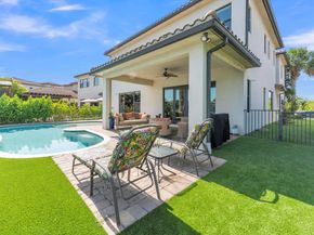 11330 SW 12th St, Pembroke Pines FL 33025