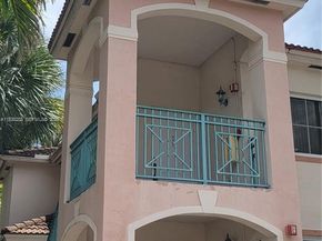 2125 NW 77th Way 201, Pembroke Pines FL 33024