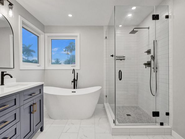 1930 NW 180th Way, Pembroke Pines FL 33029