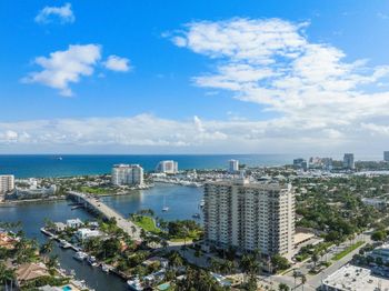 2500 E Las Olas Blvd