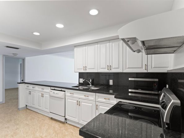 6300 NW 2nd Ave 405, Boca Raton FL 33487