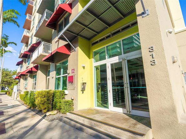313 NE 2nd Street 405, Fort Lauderdale FL 33301