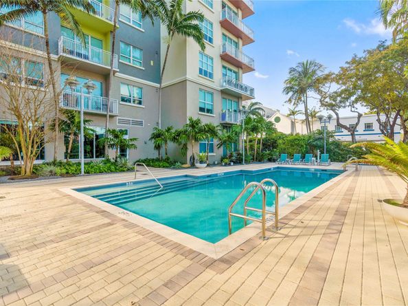 313 NE 2nd Street 405, Fort Lauderdale FL 33301