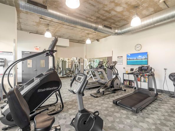 313 NE 2nd Street 405, Fort Lauderdale FL 33301