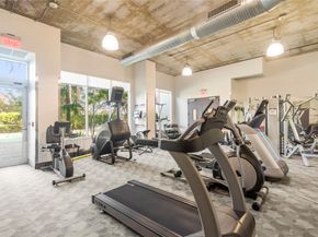 313 NE 2nd Street 405, Fort Lauderdale FL 33301