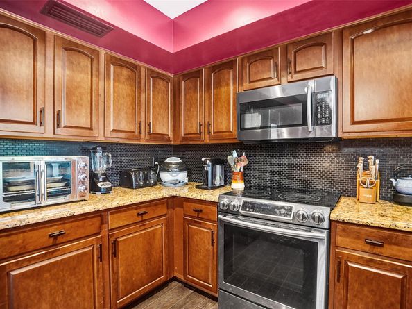 2116 NE 62nd St, Fort Lauderdale FL 33308