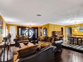 2116 NE 62nd St, Fort Lauderdale FL 33308