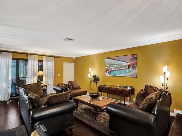 2116 NE 62nd St, Fort Lauderdale FL 33308