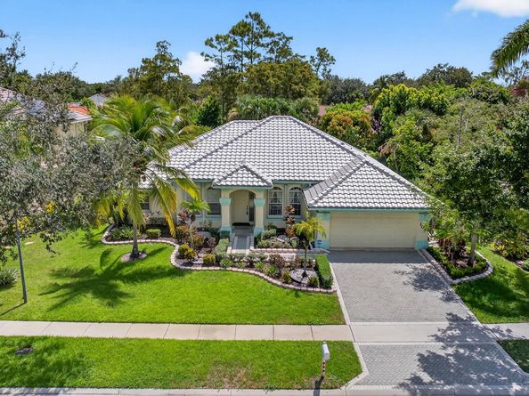103 Cypress Trace, Royal Palm Beach FL 33411
