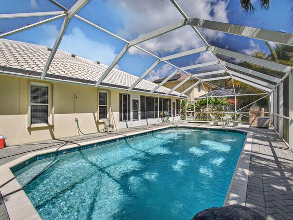 103 Cypress Trace, Royal Palm Beach FL 33411
