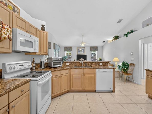 103 Cypress Trace, Royal Palm Beach FL 33411