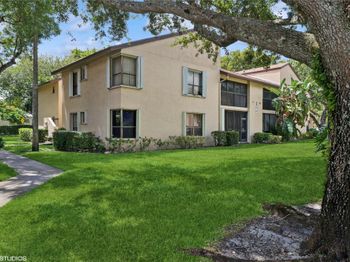 3901 Cocoplum Cir