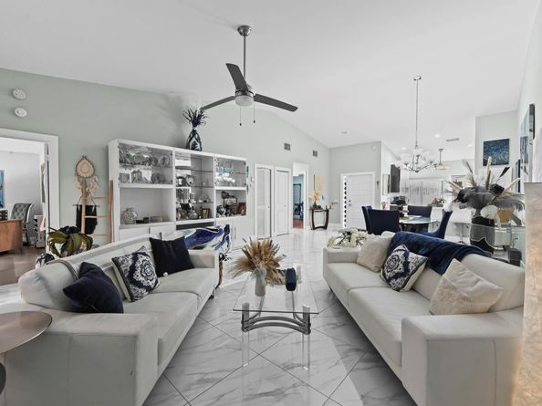2683 Deer Creek Emerald Way, Deerfield Beach FL 33442