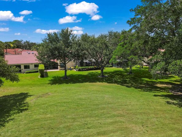 2683 Deer Creek Emerald Way, Deerfield Beach FL 33442