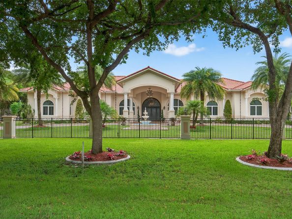 5801 Estates Dr, Southwest Ranches FL 33330