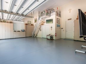 5801 Estates Dr, Southwest Ranches FL 33330
