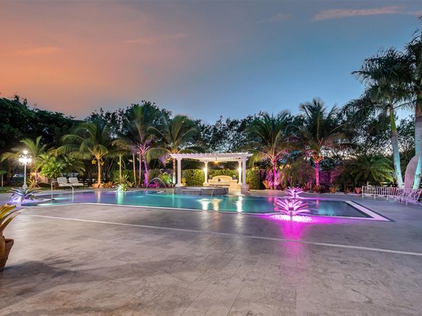 5801 Estates Dr, Southwest Ranches FL 33330