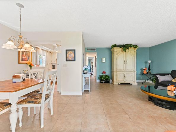152 Tuscany C, Delray Beach FL 33446