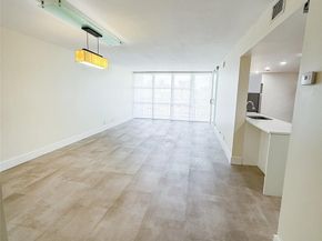 1000 Parkview Dr 319, Hallandale Beach FL 33009