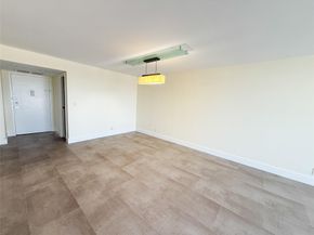 1000 Parkview Dr 319, Hallandale Beach FL 33009