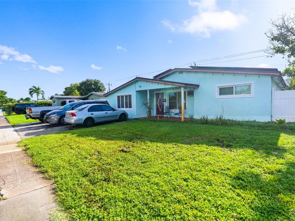 3311 N 66th Ave, Hollywood FL 33024