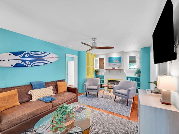 810 NE 14th Court, Fort Lauderdale FL 33304