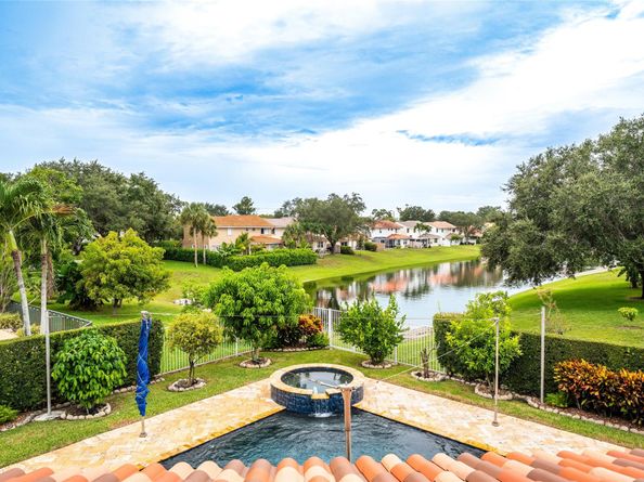 10770 Fox Glen Dr, Boca Raton FL 33428