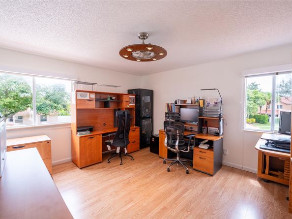 10770 Fox Glen Dr, Boca Raton FL 33428