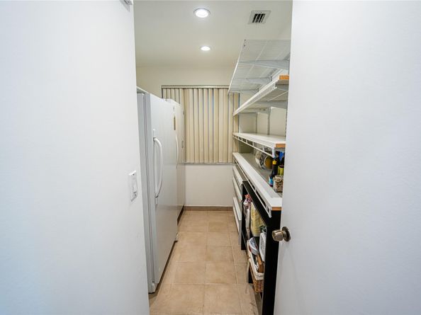 10770 Fox Glen Dr, Boca Raton FL 33428
