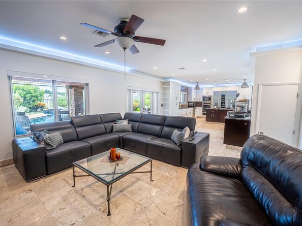 10770 Fox Glen Dr, Boca Raton FL 33428
