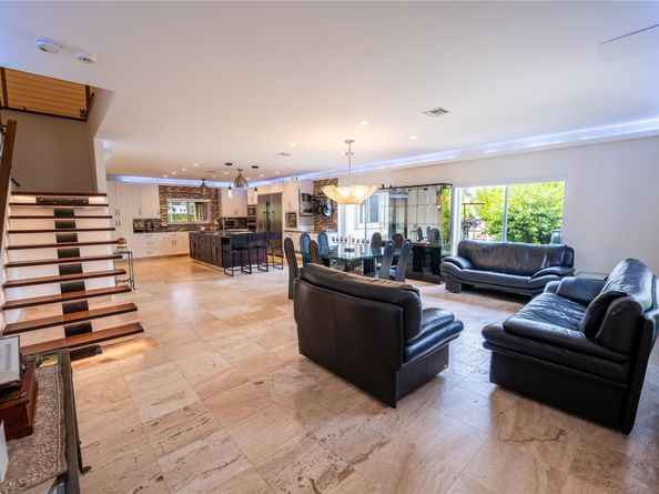 10770 Fox Glen Dr, Boca Raton FL 33428